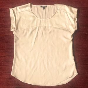 Express silk short sleeve. Size L